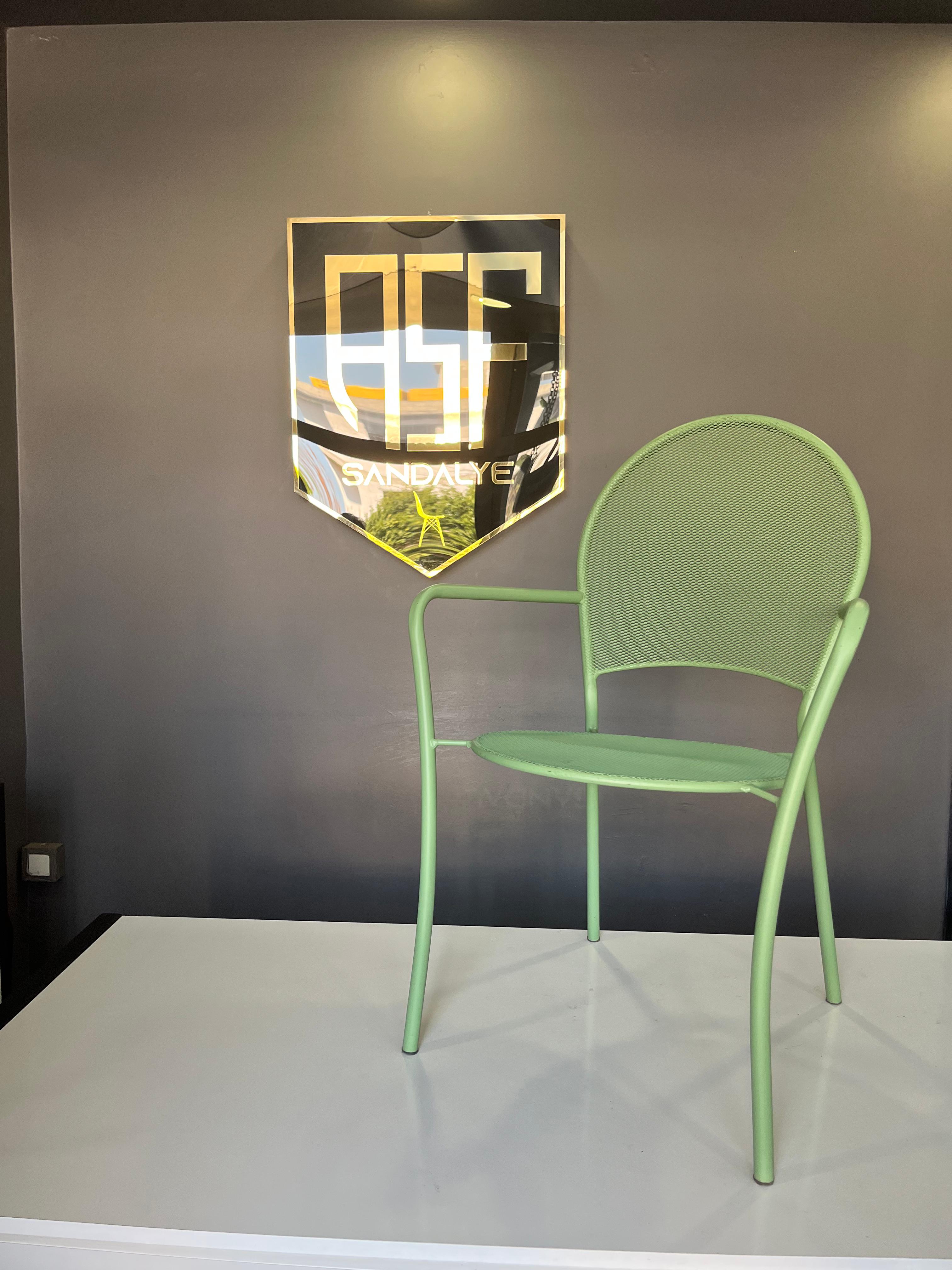 Hasköy ASF-K01 fauteuil — Collection Atelier